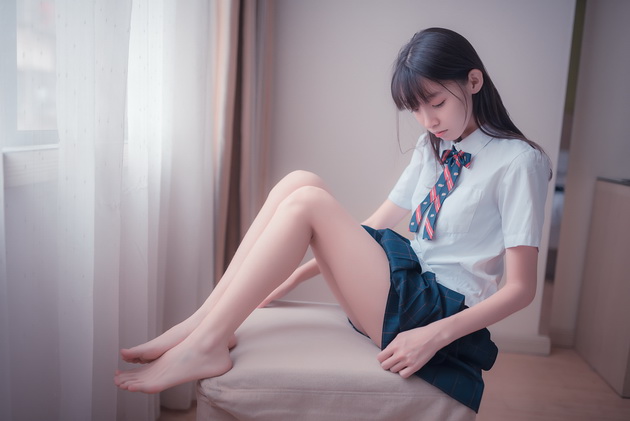 ֮д NO.004 ڼҰ˿Ů[49P/71.8M]